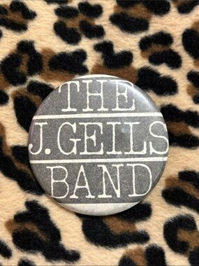 THE J. GEILS BAND 🎸 Vintage Pinback Button Blues Rock Music 70s Peter Wolf